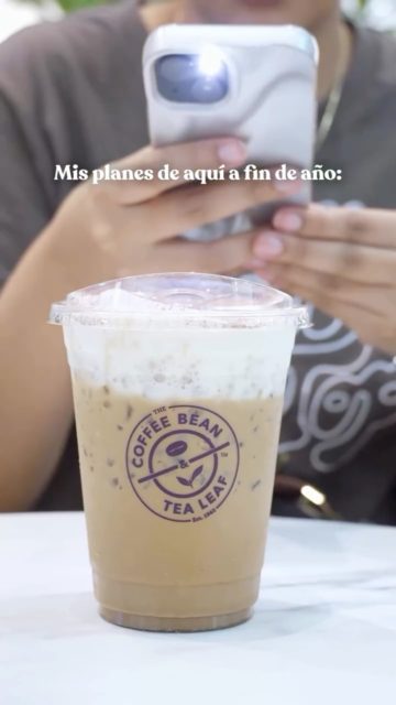 Pasando los últimos días del 2025 en mi segunda casa💜☕️
#coffeebean #panama #coffeeshop #newyear #coffeelovers