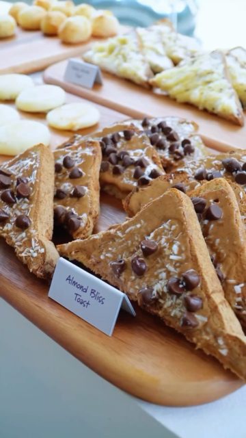 Un poco de lo que fue el Gluten-Free Brunch, un espacio donde dimos un pequeño sneak peek del delicioso menú especial que tendremos disponible por tiempo limitado💜👀 Stay tuned!
#coffeebean #panama #sneakpeek #glutenfree #staytuned